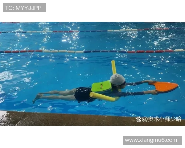 蛙泳基本动作解析与技巧提升:从入水到出水的全面指导与训练方法 蛙泳基本动作解析与技巧提升:从入水到出水的全面指导与训练方法